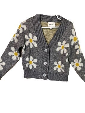 Industry Daisy XS Chunky Oversized Grey  button front Cropped cardigan Fairycore